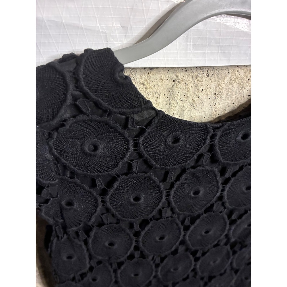 Suzi Chin Maggy Boutique Black Lace Circle Overlay Sheath Dress Size 4 - Picture 2 of 5